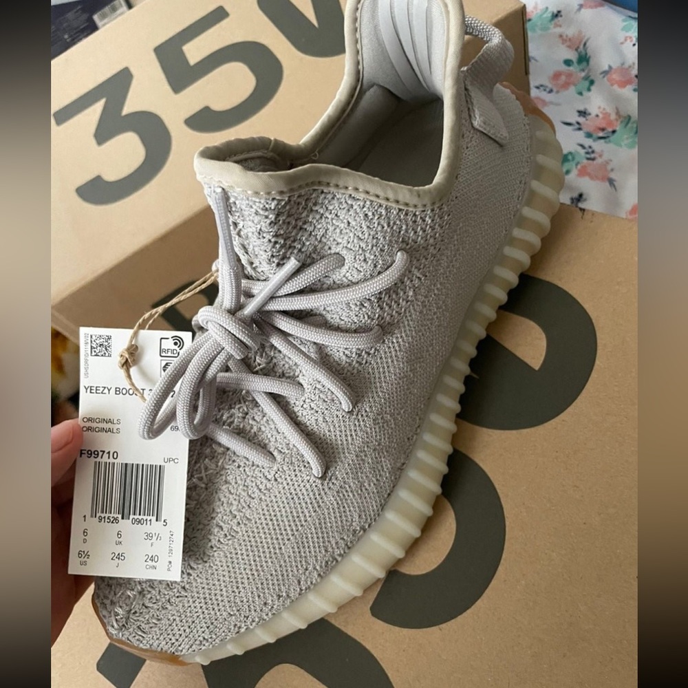 New Sesame Yeezy Boost 350 V2